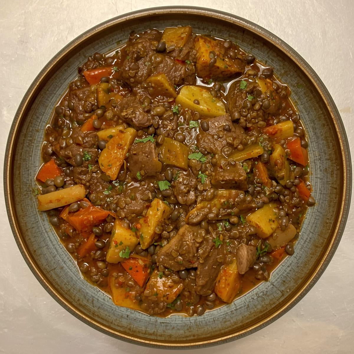 Estofado de Ternera con Lentejas y Verduras